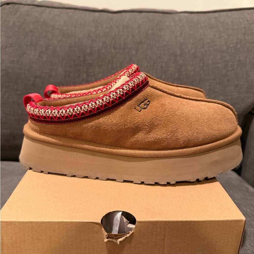 UGG Tazz Slipper Chestnut Women's sz 8 1122553-CHE